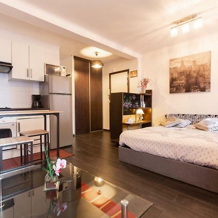 Ferienwohnung Le Stud Golfe-Juan Exterior foto